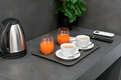 Set per la preparazione di tè e caffè presso Irooms Garibaldi
