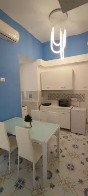 Cucina o angolo cottura di A casa di Aurelio - Dimore Partenopee