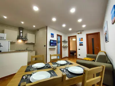 Cucina o angolo cottura di Chiaia House Vetriera