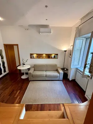 Area soggiorno di Seafront house