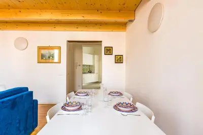 Letto o letti in una camera di Nova Stylish House in center by Napoliapartments