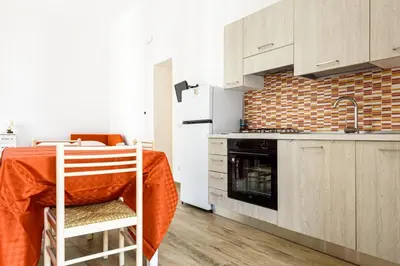 Cucina o angolo cottura di Via Morghen 63 - Primo piano