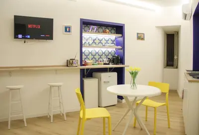 TV o dispositivi per l'intrattenimento presso Ricomincio da 3 - La tua casa nel cuore di Napoli