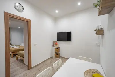 TV o dispositivi per l'intrattenimento presso Stay in Naples Flats Montesanto