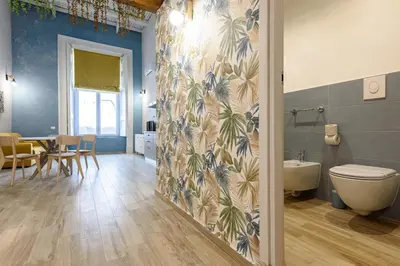 Bagno di Vico Sedil Capuano 21