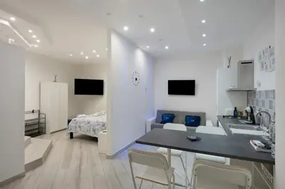 TV o dispositivi per l'intrattenimento presso Casa Giulia piazza plebiscito