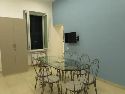 TV o dispositivi per l'intrattenimento presso Enzo Home