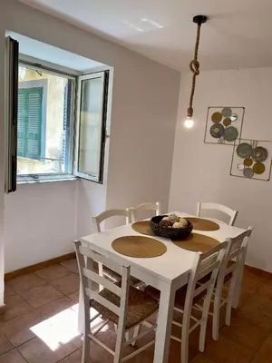 Planimetria di Figurari Home Napoli-3 Deluxe