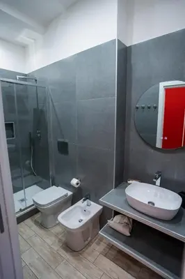Bagno di Terno Su Napoli Sanità