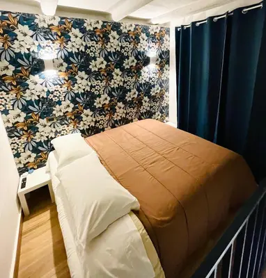 Letto o letti in una camera di Chiaia175