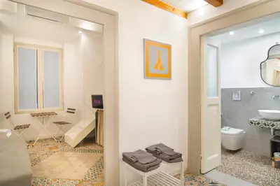 Bagno di Appartamento nel Cuore di Napoli - Centro Storico - Duomo Holiday