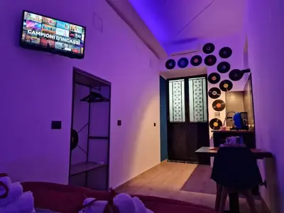 TV o dispositivi per l'intrattenimento presso Tribunali Naples Flat