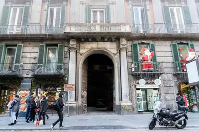 Ospiti di Domus Sibyllina, Palazzo Cavalcanti