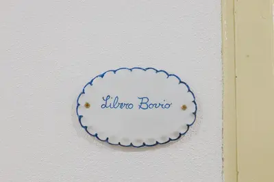 Certificato, attestato, insegna o altro documento esposto da Le Stanze Del Poeta Libero Bovio