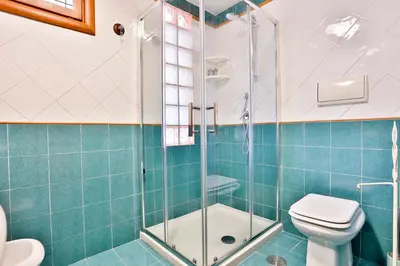 Bagno di GuestHost - Chiaia Sea View Gem