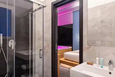 Bagno di MAIN - Duomo