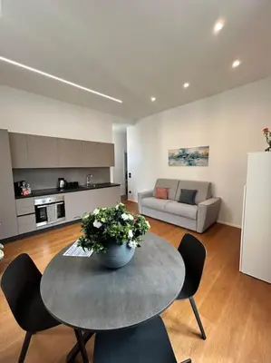 Cucina o angolo cottura di Loft Metro Mergellina - Posizione strategica per visitare Napoli
