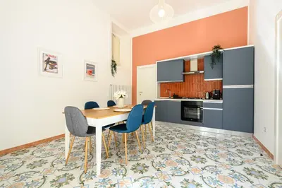 Cucina o angolo cottura di Guest House 121 Charming Apartment