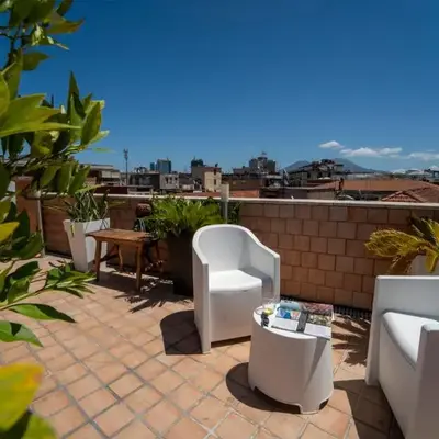 Casa Raffaela with Terrace by Wonderful Italy