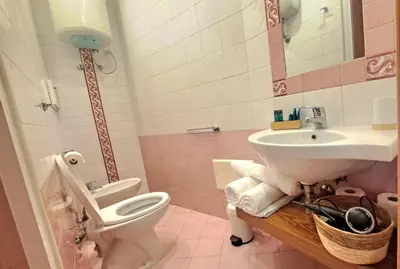 Bagno di Casa Mirtilla a Mergellina