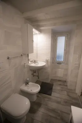 Bagno di La Regina di Spaccanapoli