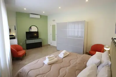 Letto o letti in una camera di Casa Toledo - Piazza Municipio LUMA HOME