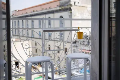 Balcone o terrazza di House in Decumani Entire Apartment By HouseinNaples