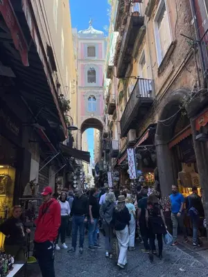 Ospiti di Vincenzino a Spaccanapoli