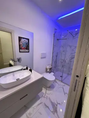 Bagno di Toledo Maisonnette Napoli