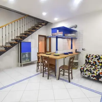 Stunning Apartment In Napoli With Wifi
