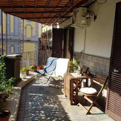 Casa intera con terrazzo