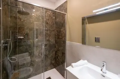 Bagno di Suites Gaudioso Napoli center