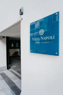 Certificato, attestato, insegna o altro documento esposto da Vista Napoli ''Il nuovo appartamento''