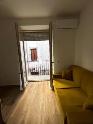 Area soggiorno di Vomero 14B