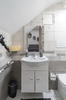 Bagno di San Gennà House