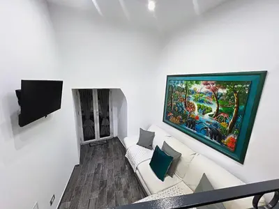 TV o dispositivi per l'intrattenimento presso Arco dei Borboni