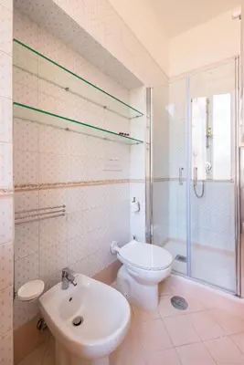 Bagno di Smooth Vibes at Chiaia by NapoliApartments