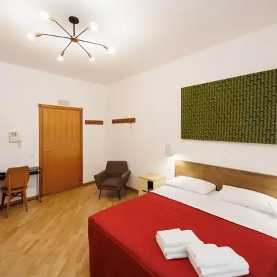 Dante 2 Rooms Apartment Super Central next metro By HouseinNaples