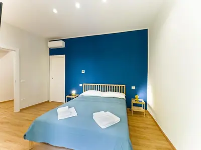 Letto o letti in una camera di 6 N'amore, Nel cuore di Napoli