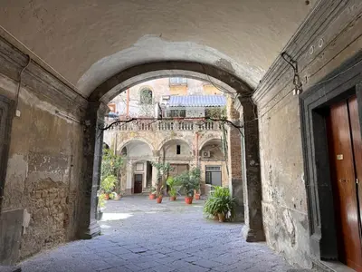 Facciata o entrata di Vincent House