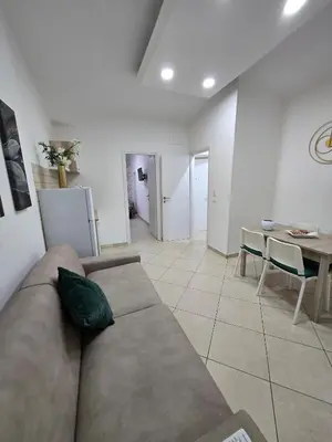 Area soggiorno di una notte a napoli