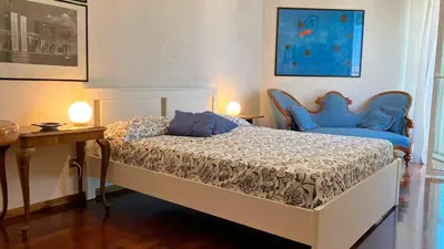 Letto o letti in una camera di Suite Love Napoli by FH