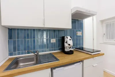 Cucina o angolo cottura di Santa Patrizia a Chiaia Apartment