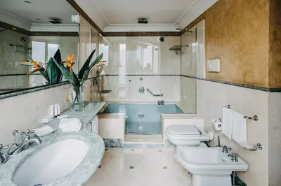Bagno di Costantinopoli 104