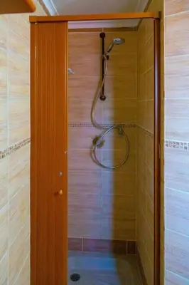 Bagno di Top Floor Studio, Central & Quiet