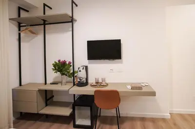 TV o dispositivi per l'intrattenimento presso B-Pizzofalcone