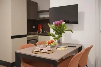 TV o dispositivi per l'intrattenimento presso B-Pizzofalcone