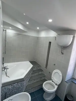 Bagno di Travelers Cove - Quartieri Spagnoli