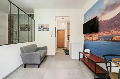 TV o dispositivi per l'intrattenimento presso Apartment in Sanità Historic District