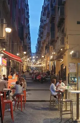 Ristorante o altro punto ristoro di AnNì apartment Chiaia
